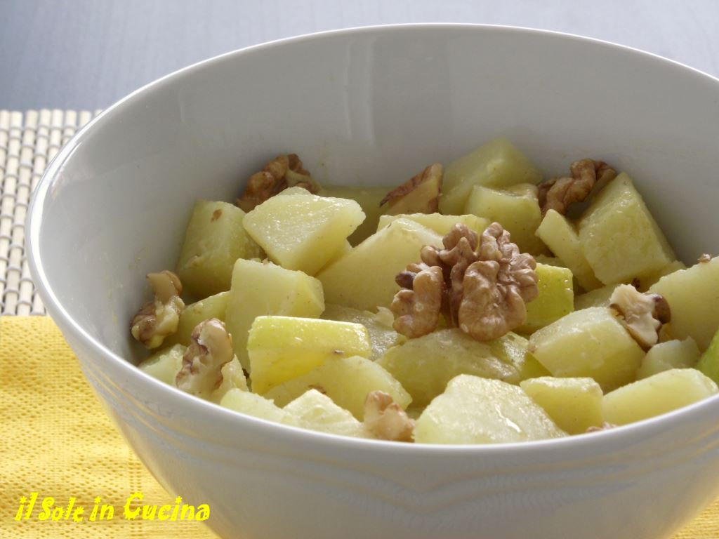 insalata di patate e mele