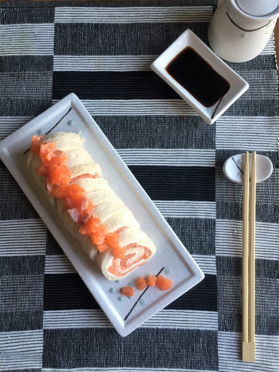 finto sushi salmone philadelphia