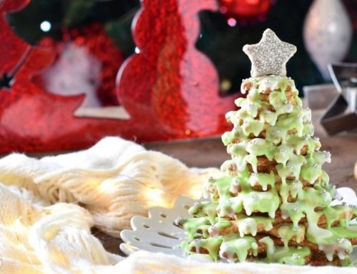 Albero di Natale con biscotti speziati