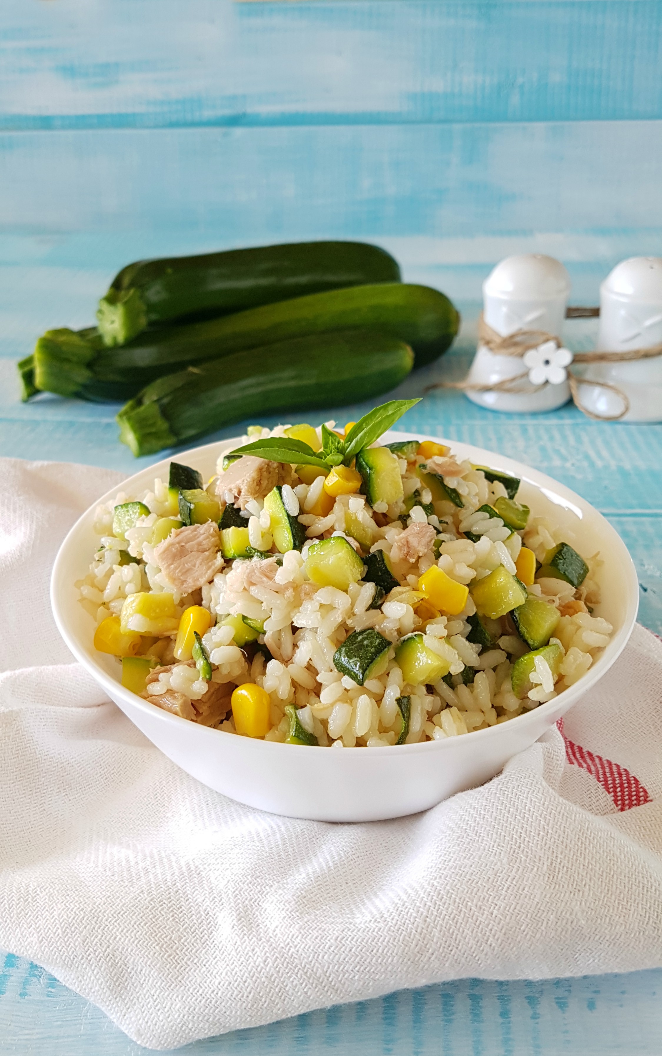 insalata di riso zucchine e tonno