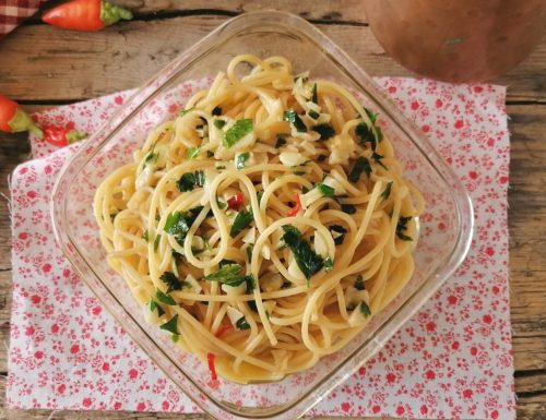Spaghetti alla colatura di alici semplici e gustosi