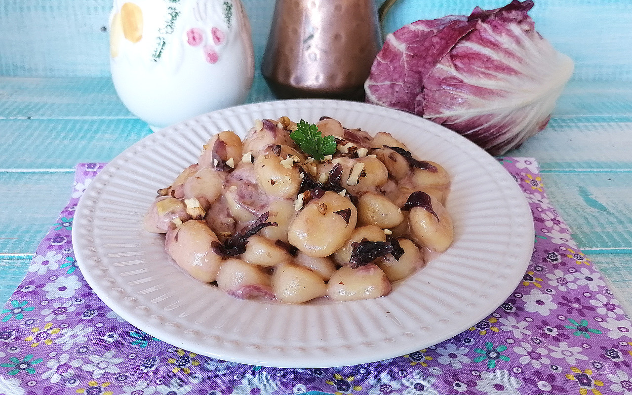 GNOCCHI RADICCHIO E TALEGGIO