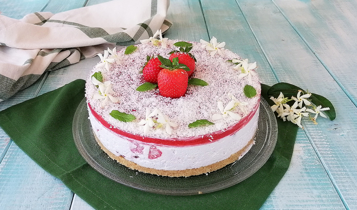 torta fredda cocco e fragole