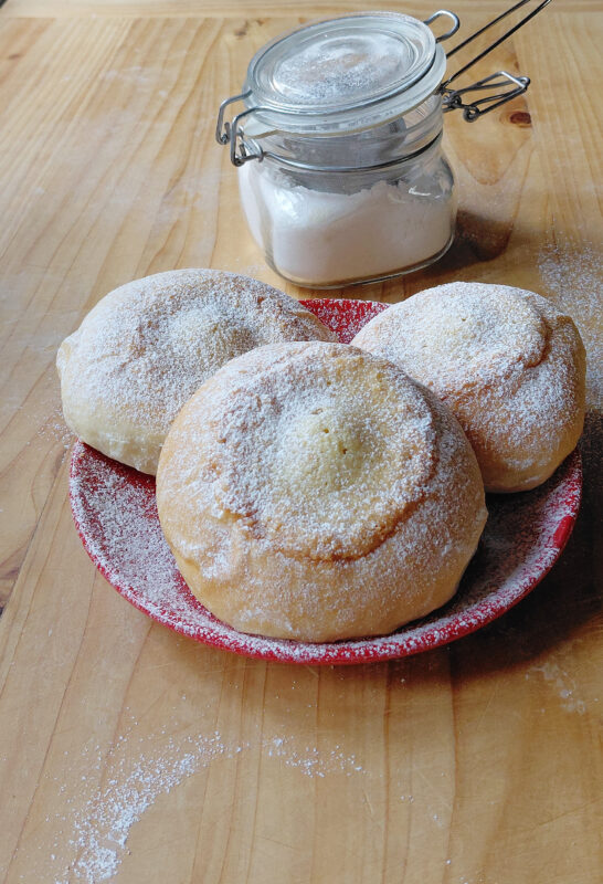 brioche alla mandorla