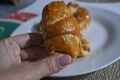 Alla scoperta della cucina venezuelana: tradizionali mini cachitos.