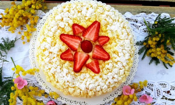Torta Mimosa Con Le Fragole