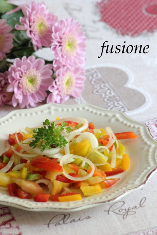 insalata peperoni crudi