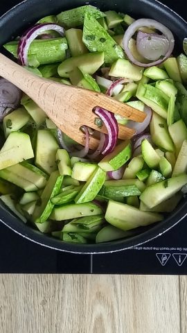 come fare la conserva di zucchine in agrodolce