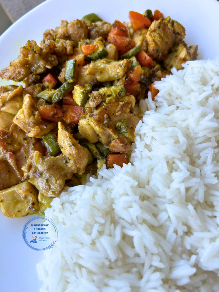Pollo al curry di Chandra con riso basmati