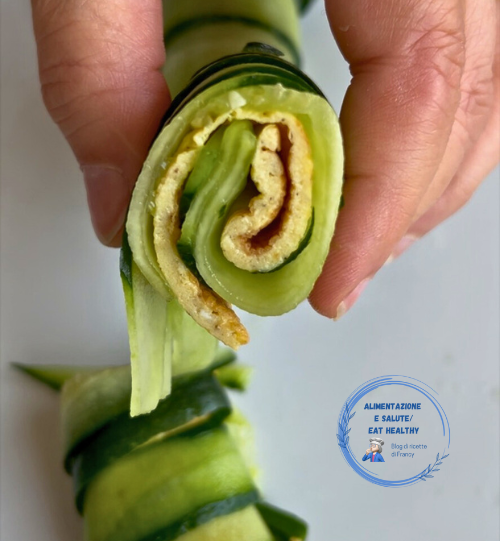 Rotolo di cetrioli con frittata: l’idea estiva, light e veloce