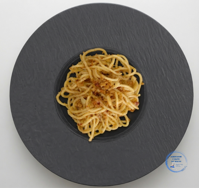 Pici all’aglione ligure in bianco, senza pomodoro