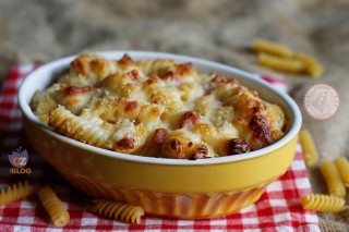 PASTA AL FORNO PROSCIUTTO E FORMAGGIO