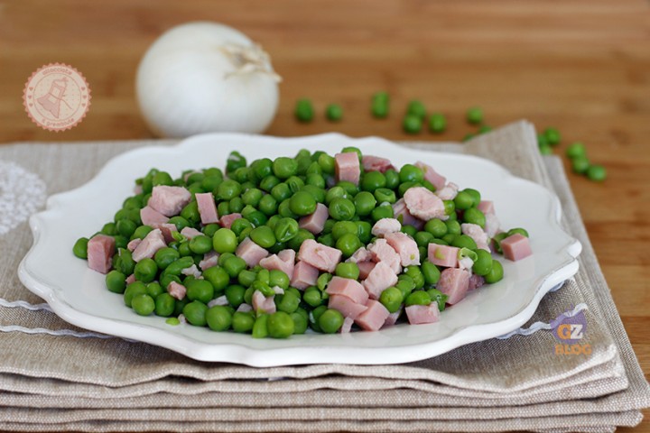 PISELLI E PROSCIUTTO