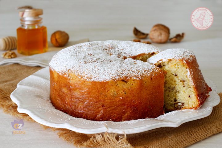 TORTA RICOTTA MIELE E NOCI