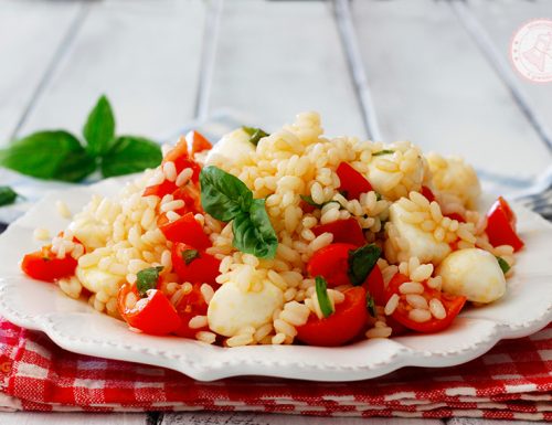 INSALATA DI RISO MEDITERRANEA