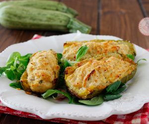 ZUCCHINE RIPIENE DI TONNO