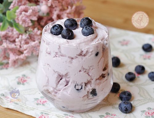 MOUSSE AI MIRTILLI