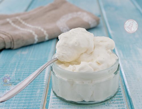 CREMA DI LATTE E MIELE