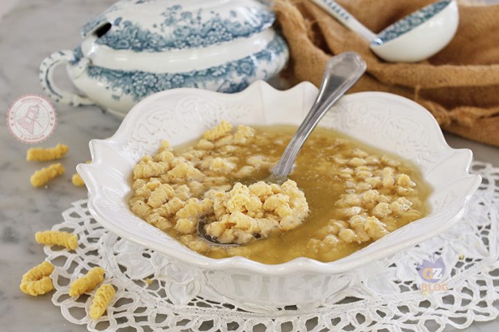 PASSATELLI IN BRODO