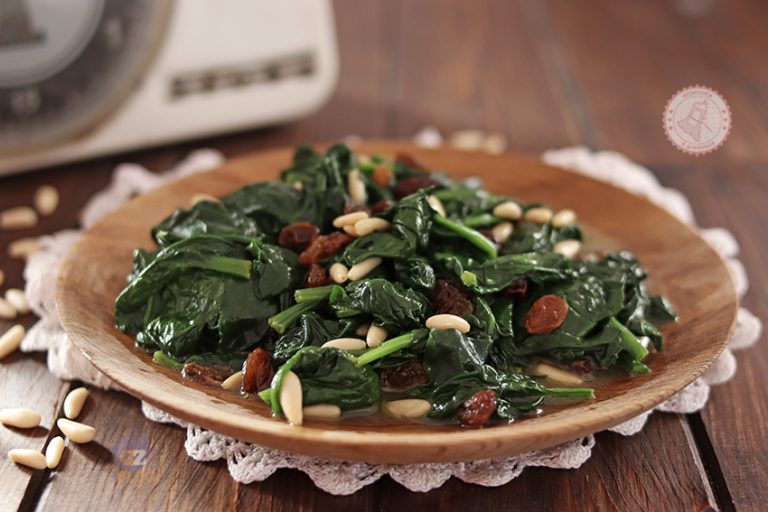 SPINACI ALLA GENOVESE al burro ricetta facile contorno