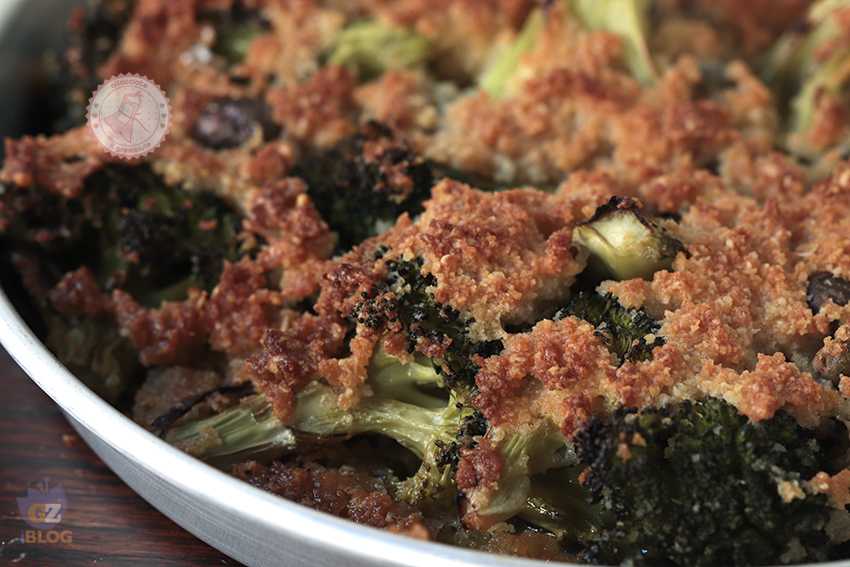 BROCCOLI GRATINATI ricetta contorno facile con crosticina croccante