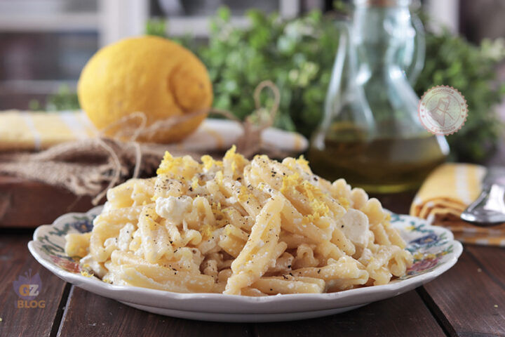 Pasta limone e feta