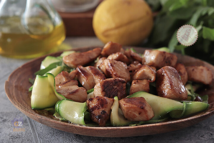 Insalata di pollo e zucchine