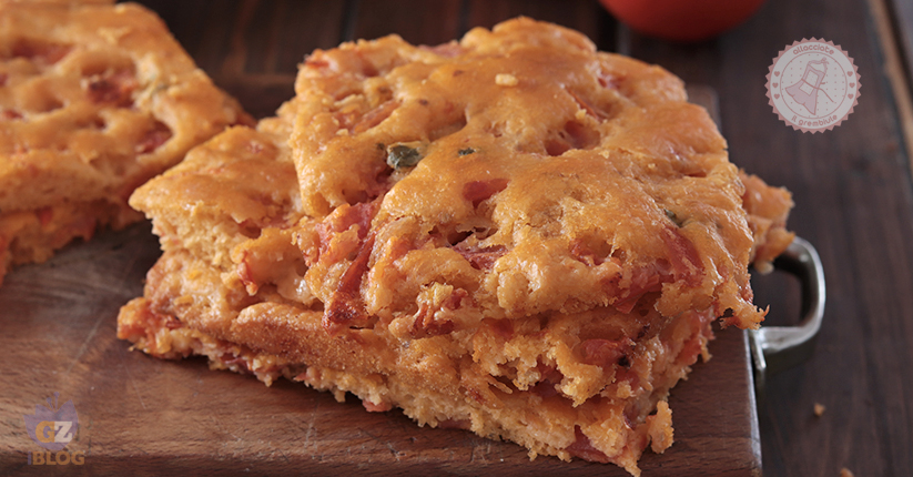 Sa costedda ricetta focaccia con pomodoro sarda Villasimius Sa costedda ricetta focaccia con pomodoro sarda Villasimius