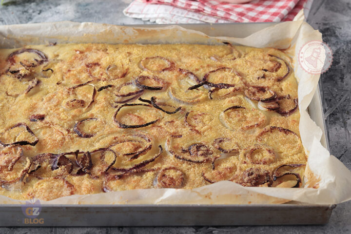 Schiacciata di cipolle
