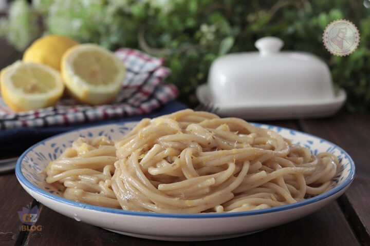 Pasta burro e acciughe