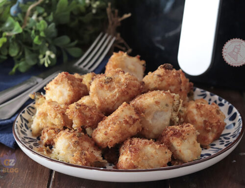 Bocconcini di pollo in friggitrice ad aria
