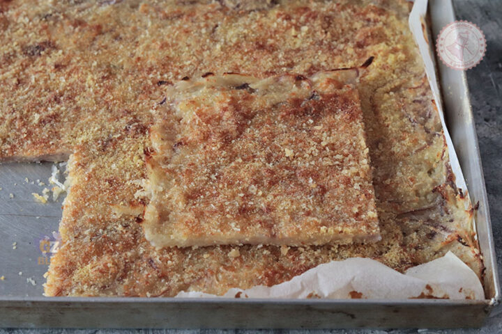 Schiacciata di patate e cipolle