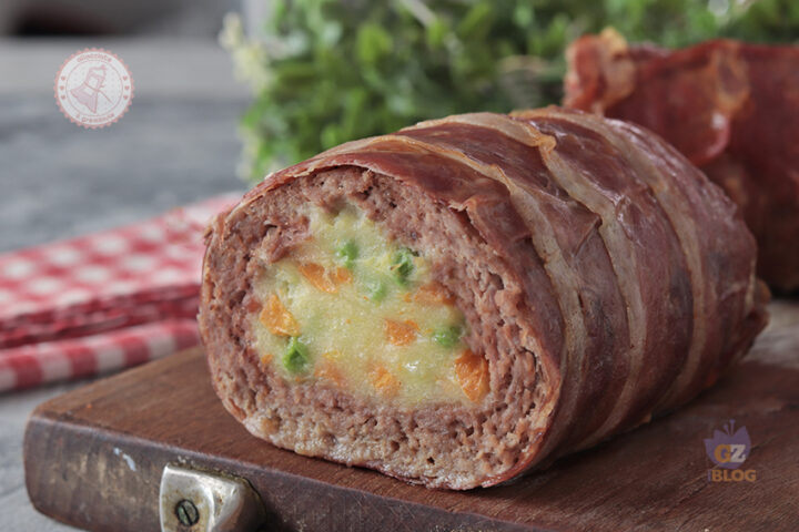 Polpettone di carne ripieno di verdure