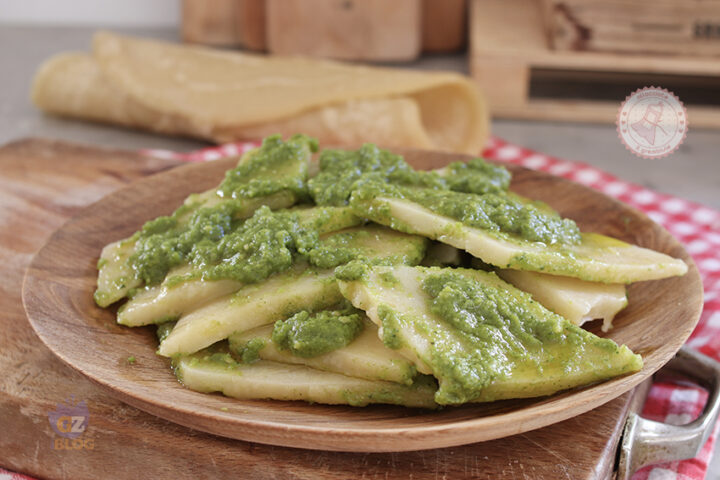 Testaroli al pesto