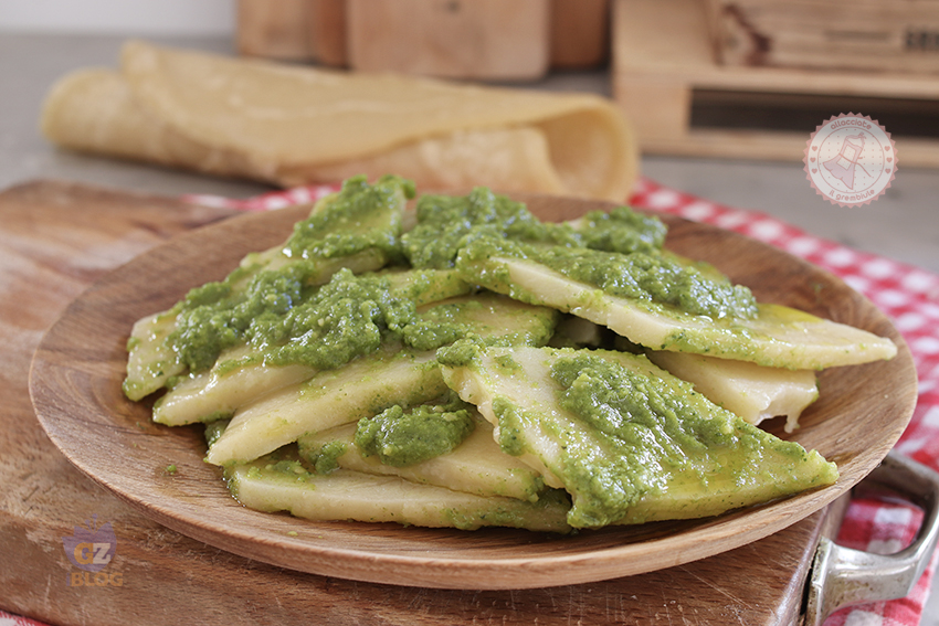 Testaroli al pesto