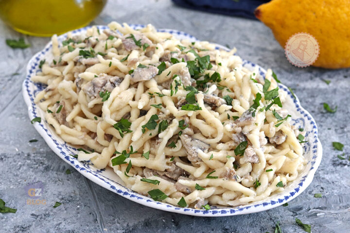 pasta con le alici fresche