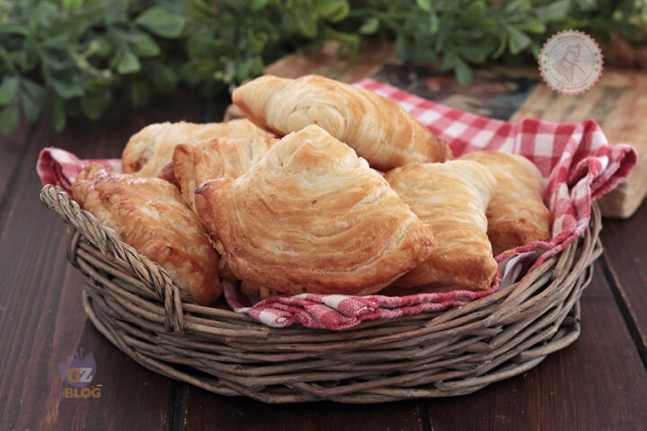 Sfogliatelle salate veloci