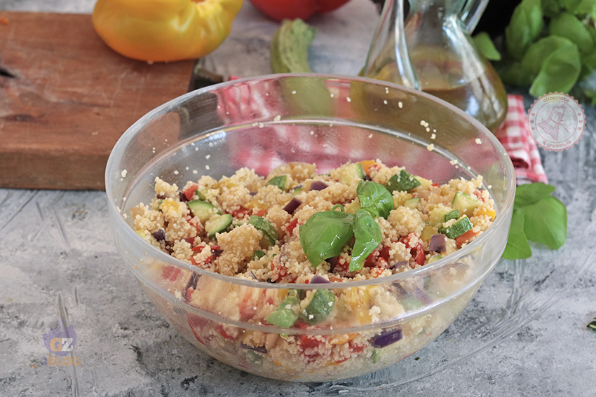 Cous cous con zucchine melanzane e peperoni
