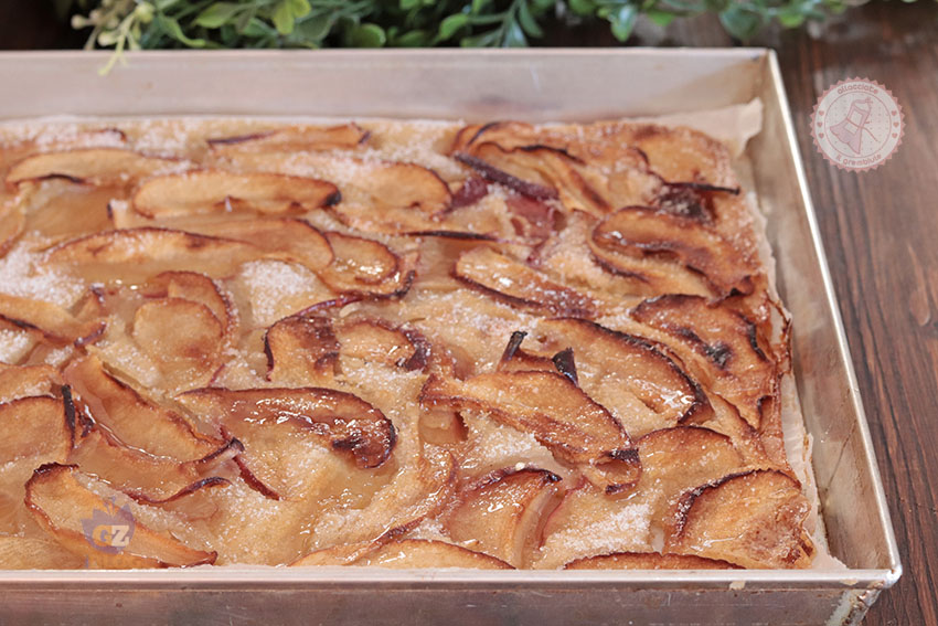 Schiacciata di mele