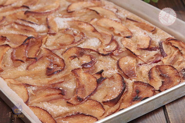 Schiacciata di mele
