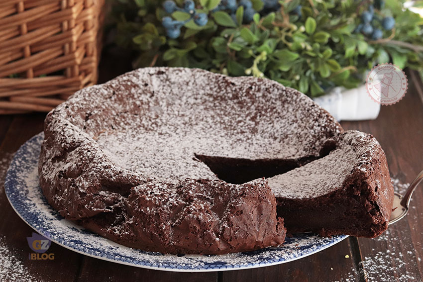 Torta albumi e cioccolato