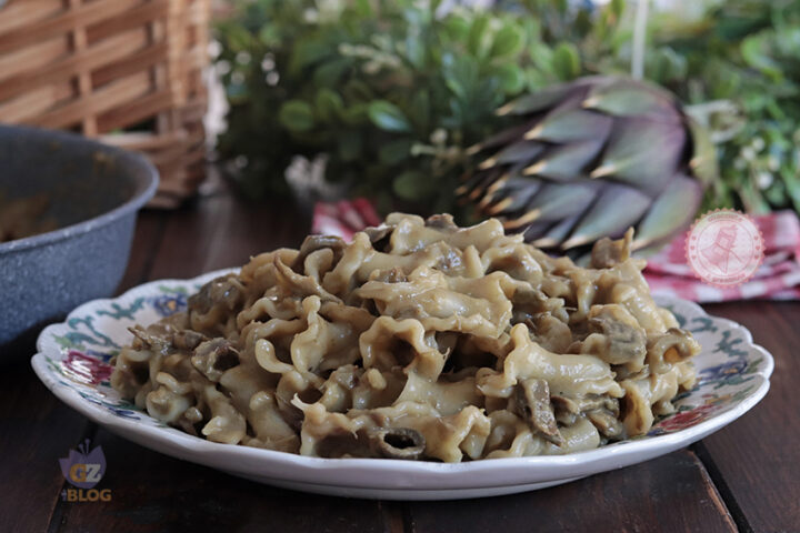 Pasta con crema di carciofi