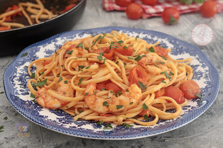 pasta gamberi e pomodorini ricetta