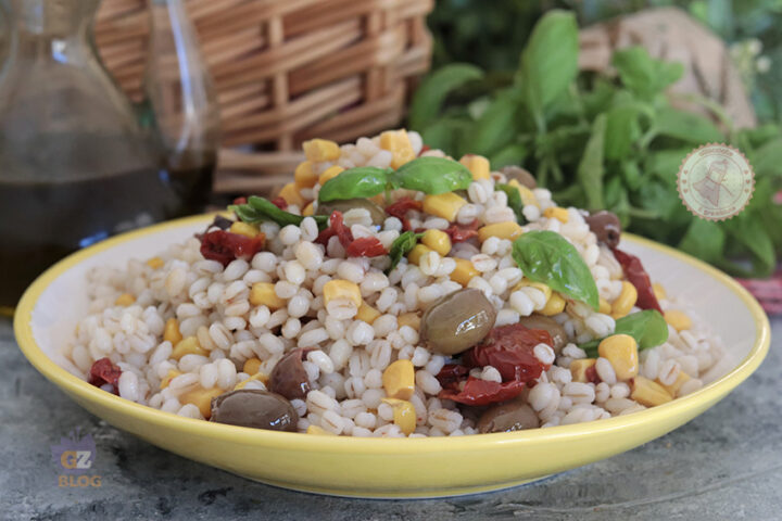 Insalata di orzo estiva ricetta