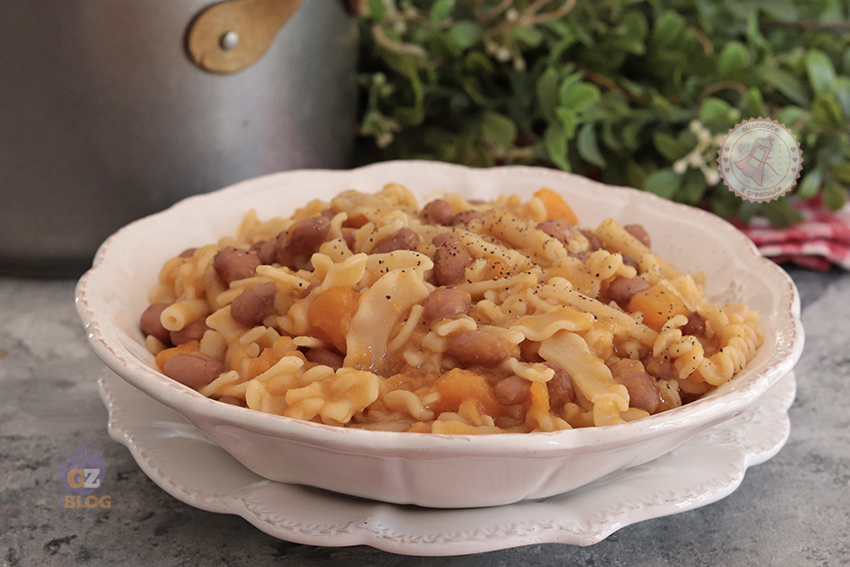 Pasta zucca e fagioli ricetta