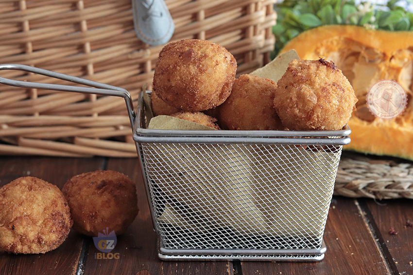Polpette di zucca filanti ricetta