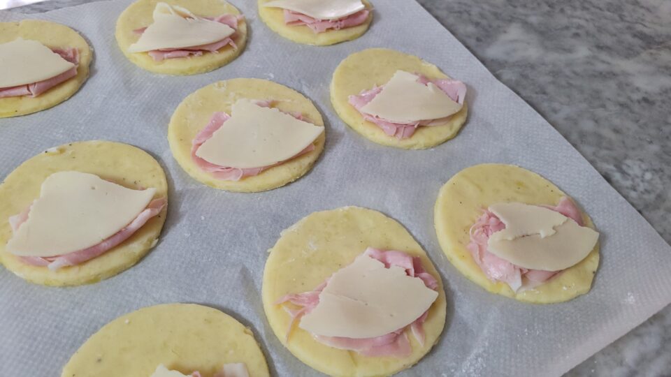 panzerotti di patate ripieni