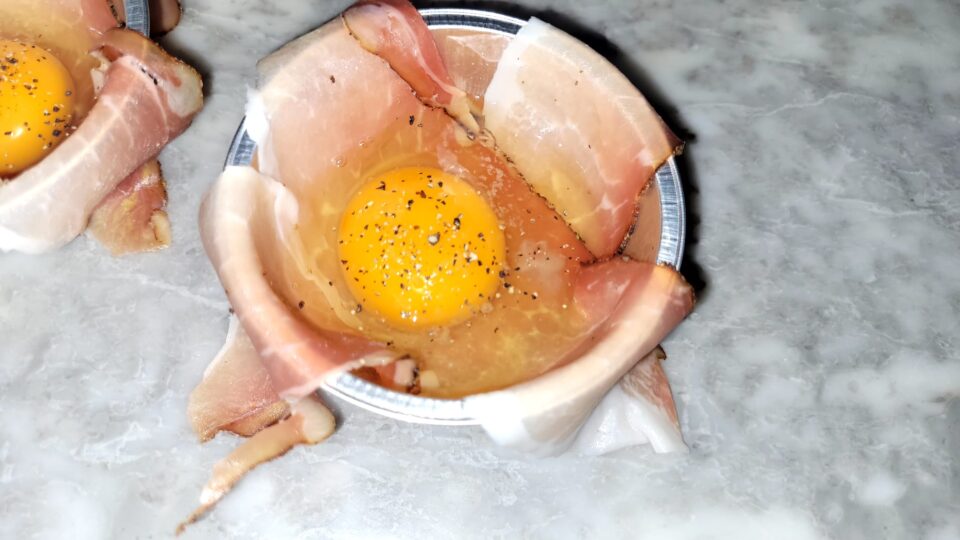 Uova con Speck in Friggitrice ad Aria