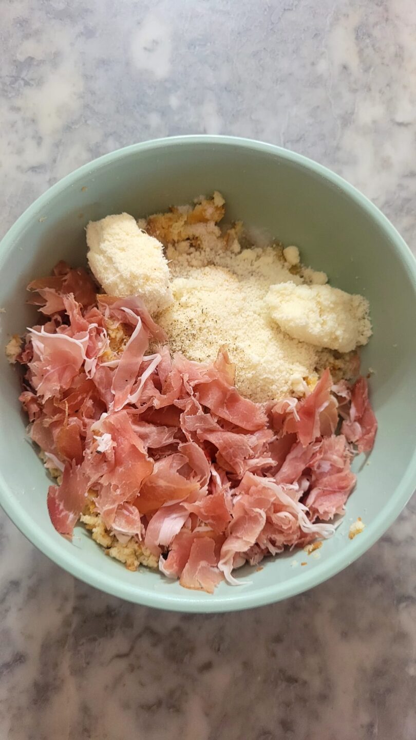 Polpette di pane con speck in Friggitrice ad Aria