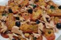 Pomodori San Marzano a fette gratinati in friggitrice ad aria con tonno e olive